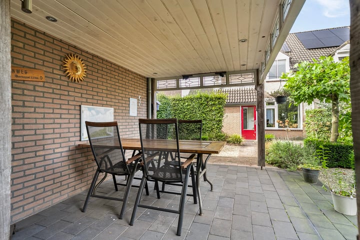 Bekijk foto 42 van Kempenstraat 17