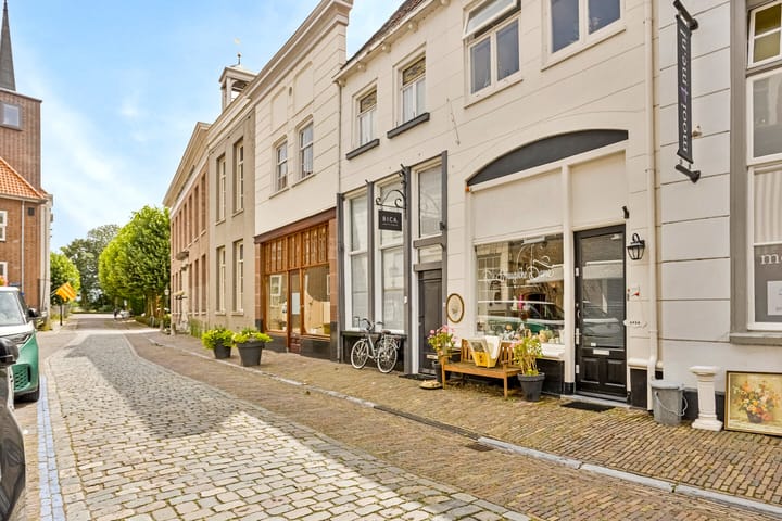 Foto 4 van Brugstraat 7