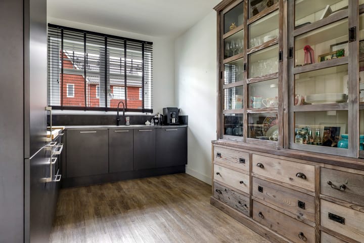 Foto 19 van Weegbree 47