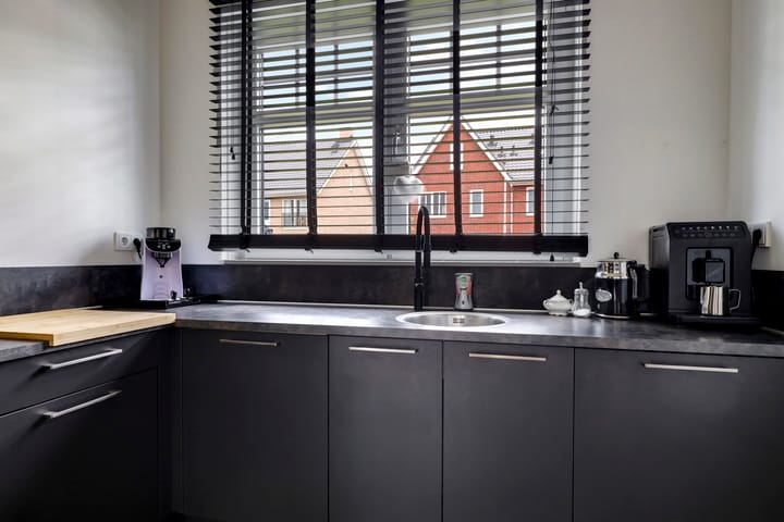 Foto 21 van Weegbree 47