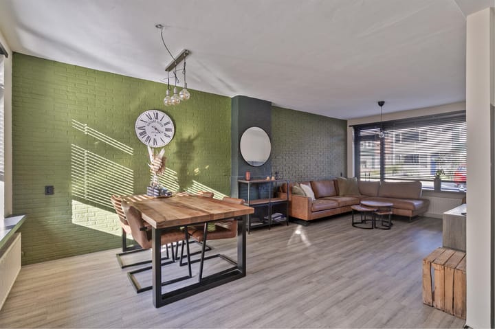 Foto 4 van Esdoornstraat 48