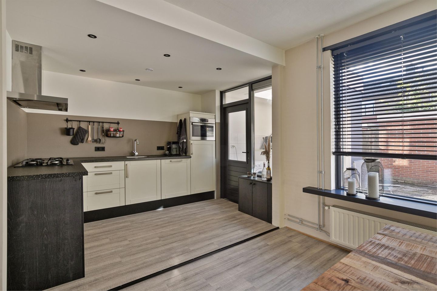 Foto 5 van Esdoornstraat 48