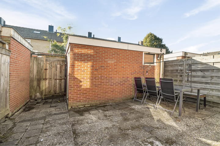 Foto 24 van Esdoornstraat 48