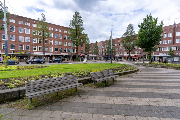 View photo 36 of Rijswijkstraat 135