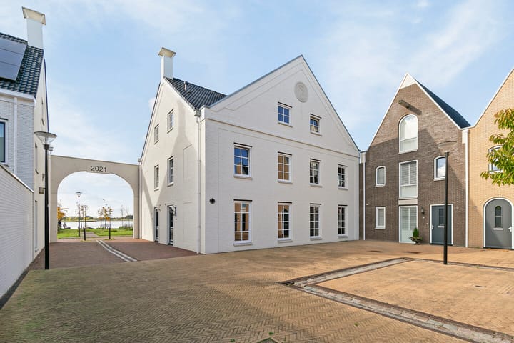 undefined main image