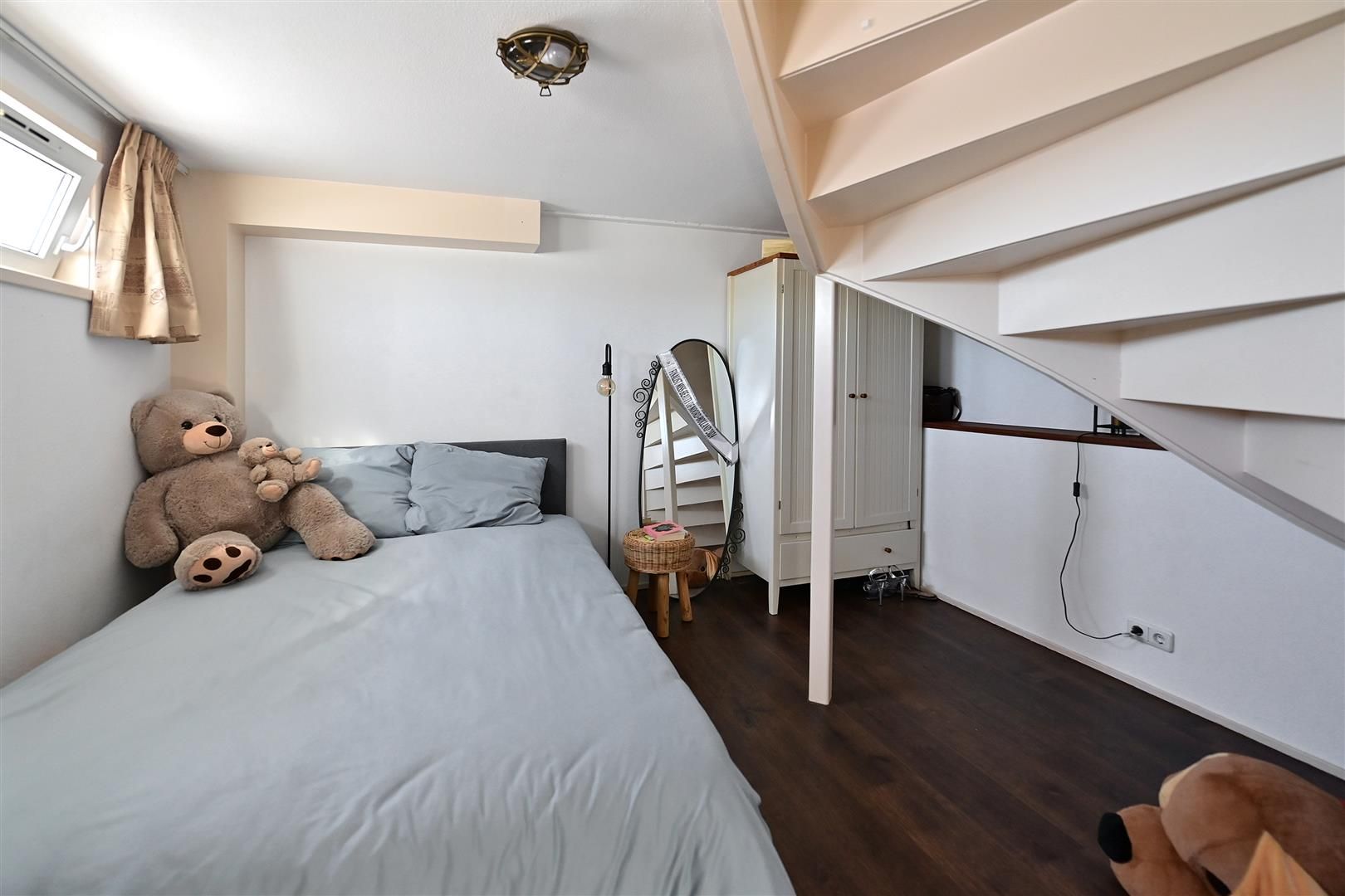 Foto 12 van Nieuw-Loosdrechtsedijk 240-AWS01