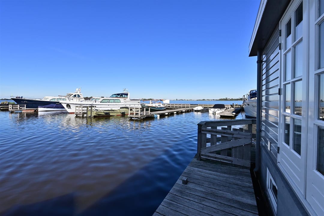 Foto 22 van Nieuw-Loosdrechtsedijk 240-AWS01