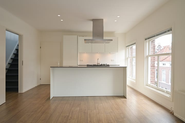 Foto 22 van Bonistraat 27-A