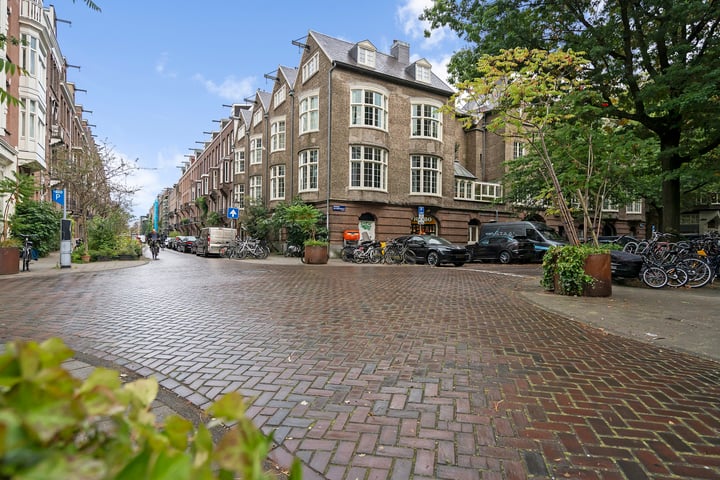 View photo 48 of Valeriusstraat 240-A