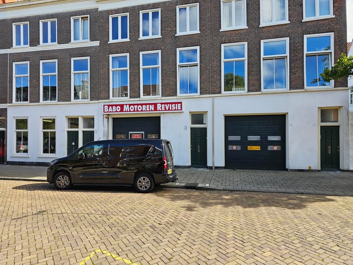 Van Hogendorpstraat 168