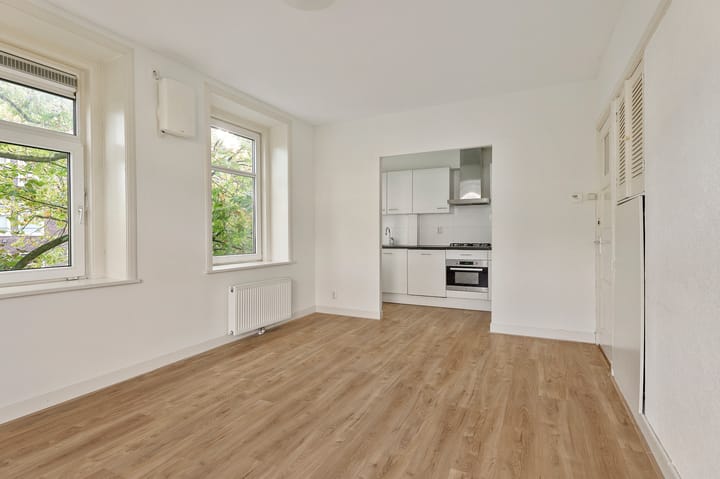 Foto 4 van Reinier Claeszenstraat 75-2