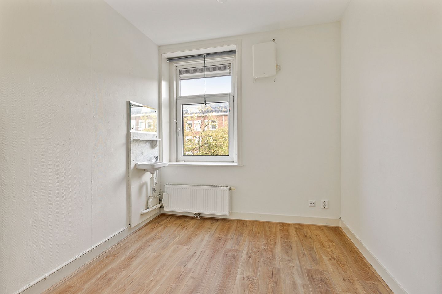 Foto 10 van Reinier Claeszenstraat 75-2