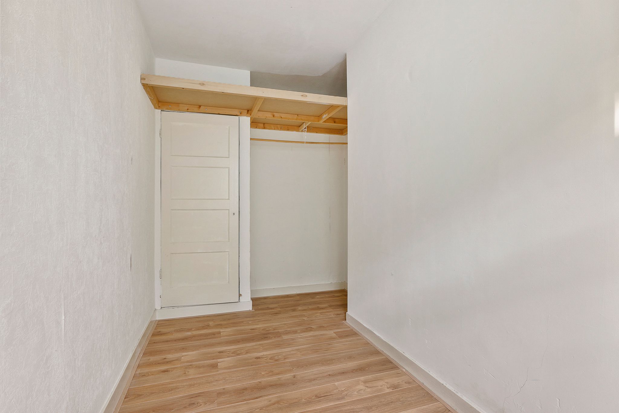 Foto 15 van Reinier Claeszenstraat 75-2