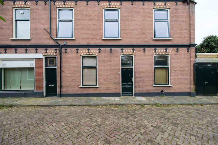 View photo 27 of Schoolstraat 1