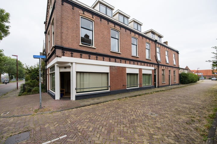 View photo 28 of Schoolstraat 1