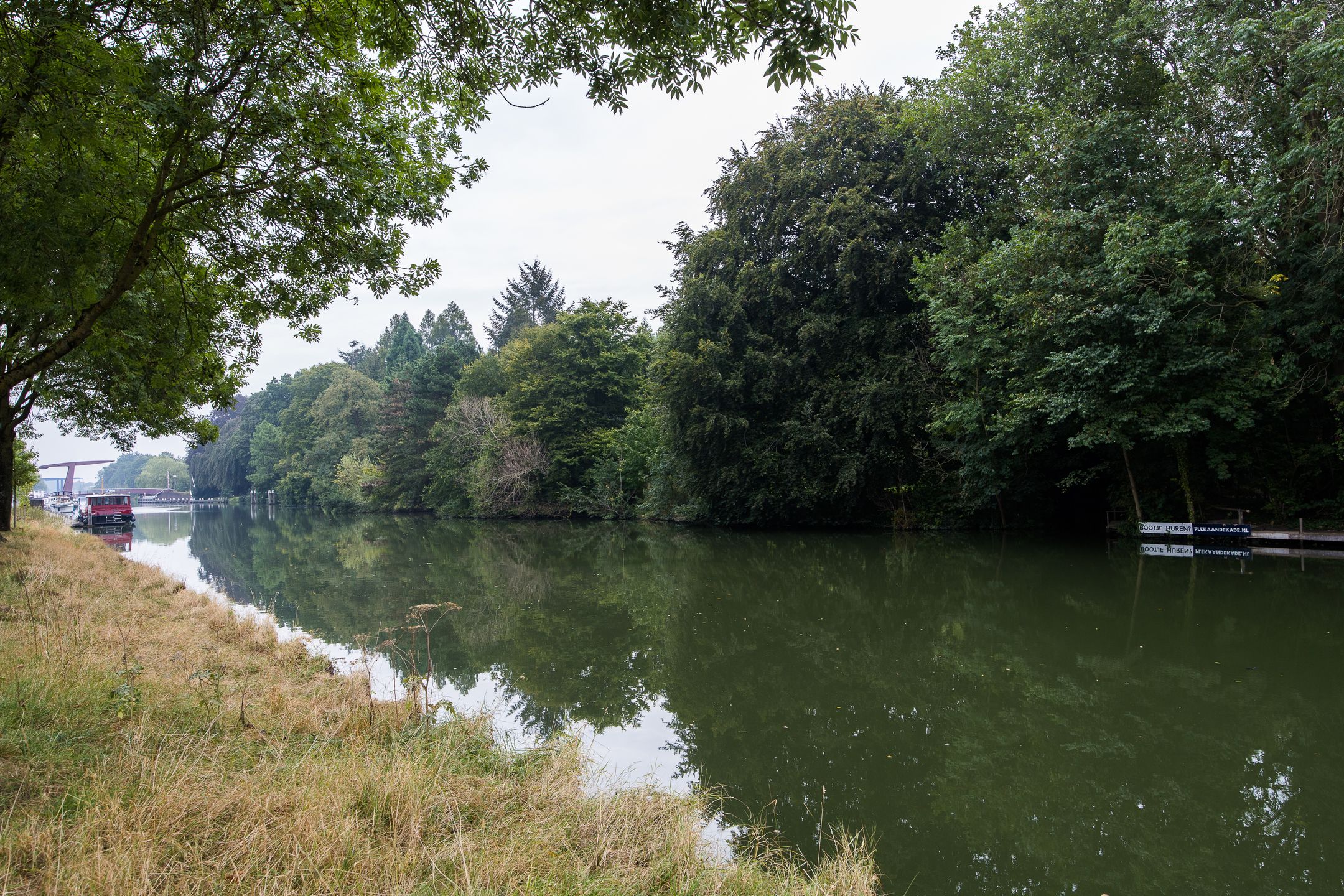 Foto 30 van Schoolstraat 1