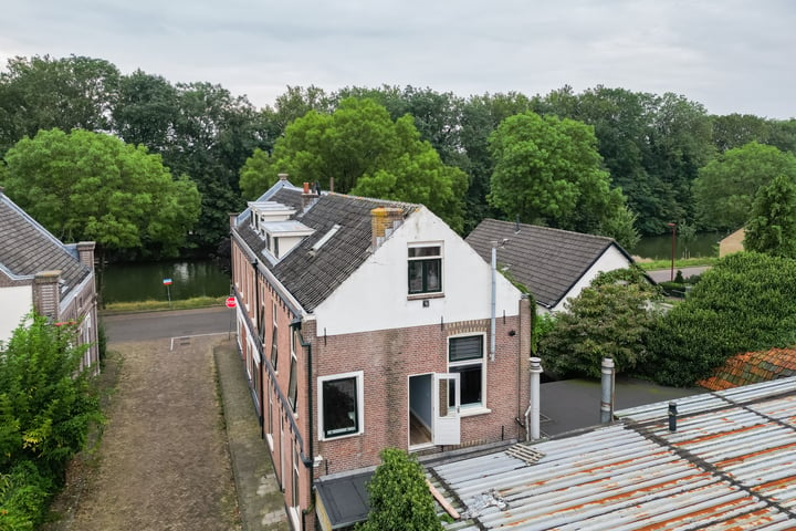 View photo 38 of Schoolstraat 1