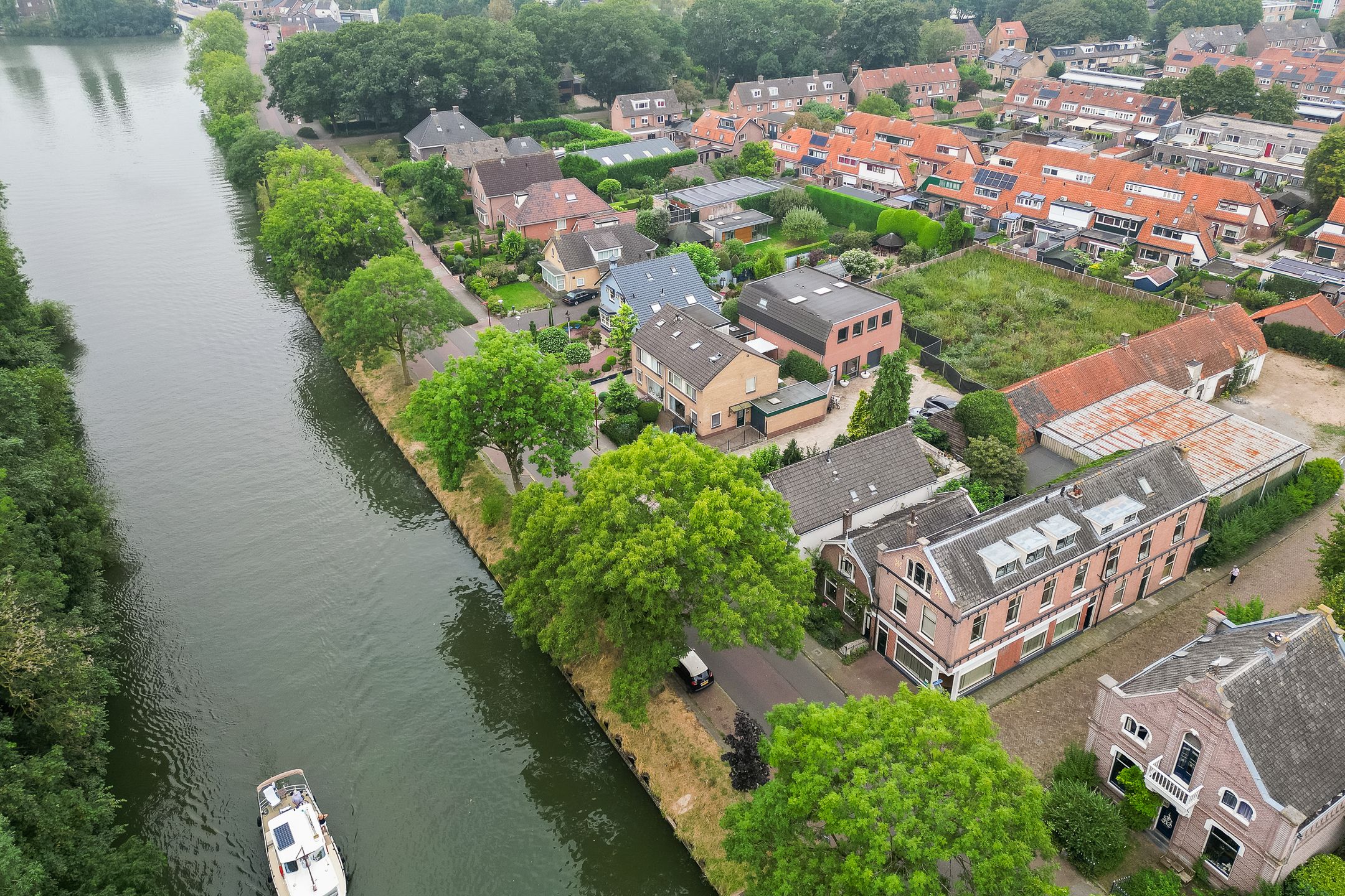 Foto 42 van Schoolstraat 1