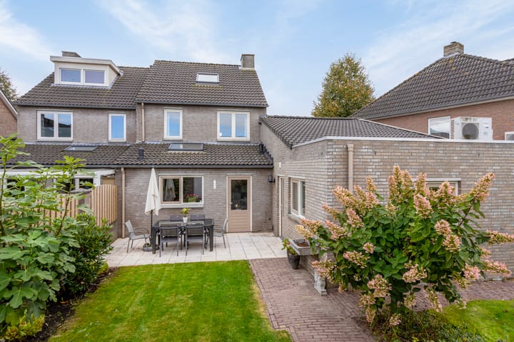 Foto 2 van Lindenstraat 24