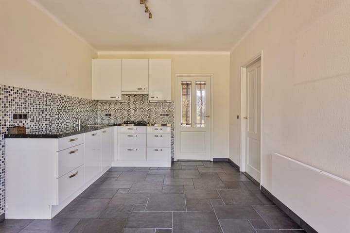 Foto 17 van Zundertseweg 127