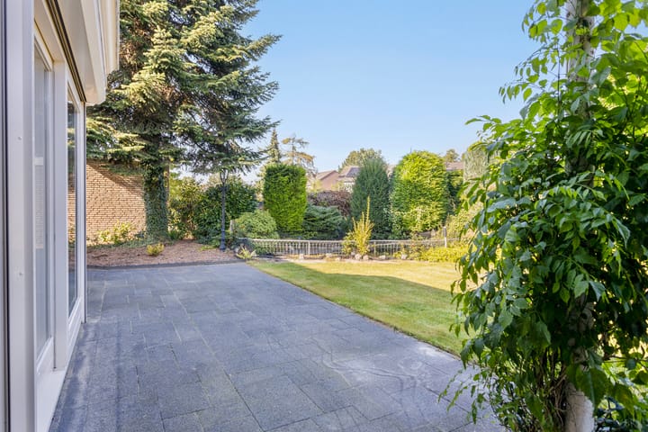 Foto 39 van Zundertseweg 127