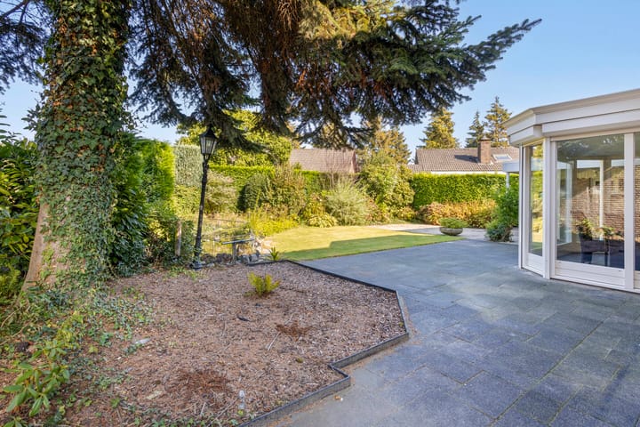 Foto 44 van Zundertseweg 127