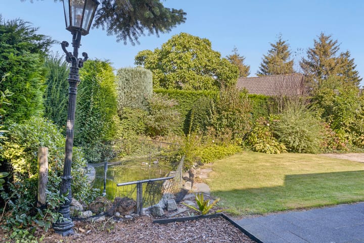 Foto 45 van Zundertseweg 127