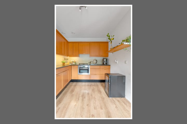 Foto 13 van Suze Groenewegplantsoen 97