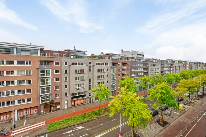 Photo 29 of Valkenburgerstraat 26-H