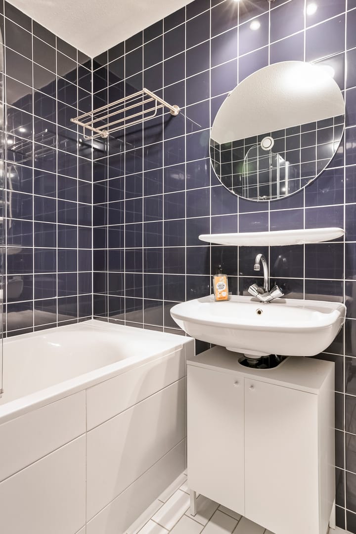 Photo 17 of Valkenburgerstraat 26-H