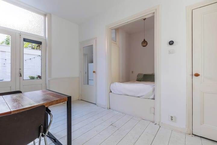 Photo 11 of Javastraat 16