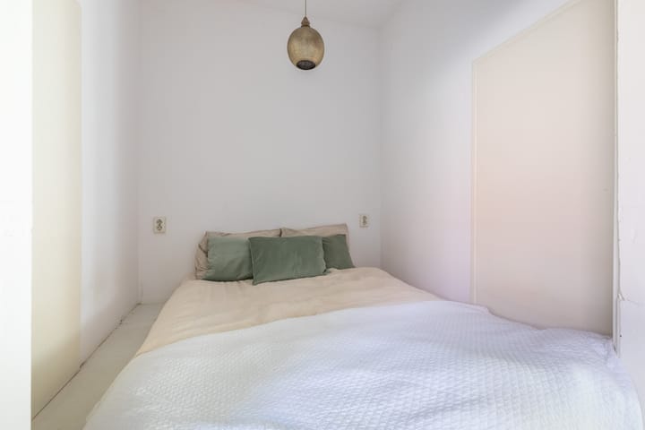 Photo 14 of Javastraat 16