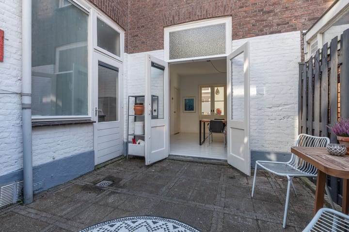 Photo 17 of Javastraat 16