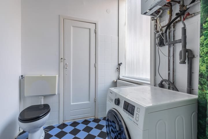 Photo 22 of Javastraat 16