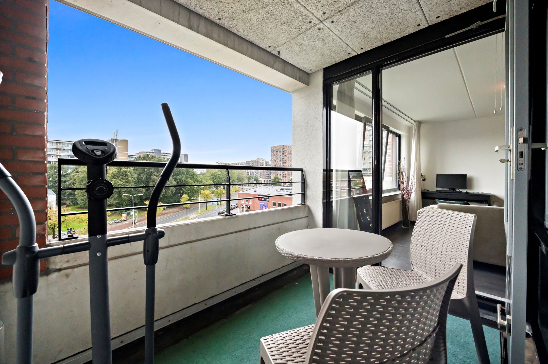 Foto 9 van Van Diesenstraat 207