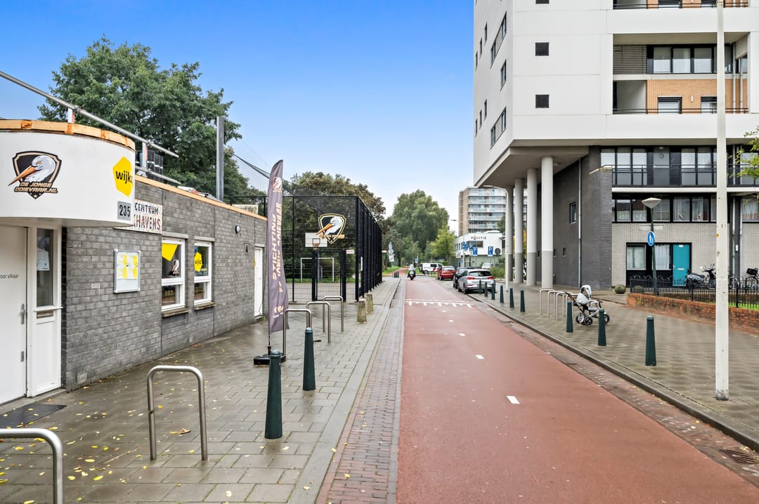 Foto 28 van Van Diesenstraat 207