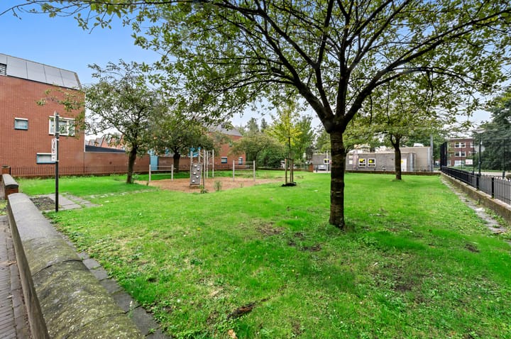 Foto 31 van Van Diesenstraat 207