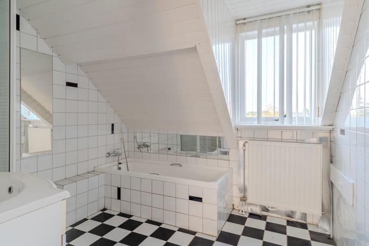 Foto 24 van Vrachelsestraat 48