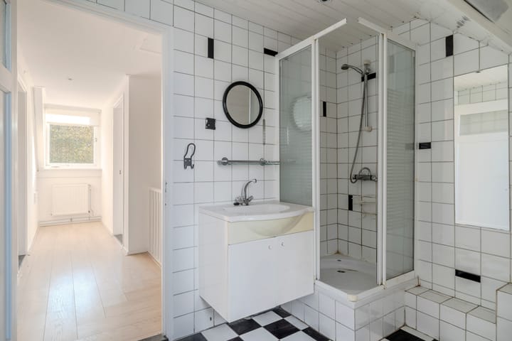 Foto 25 van Vrachelsestraat 48