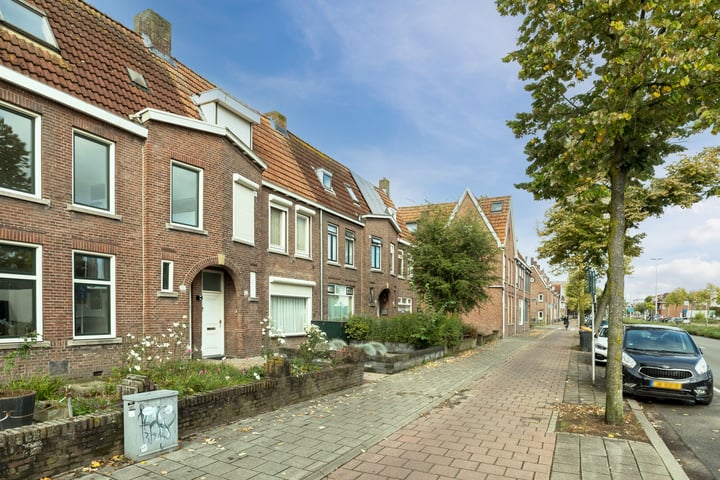 Bekijk foto 31 van Ringbaan-Oost 343