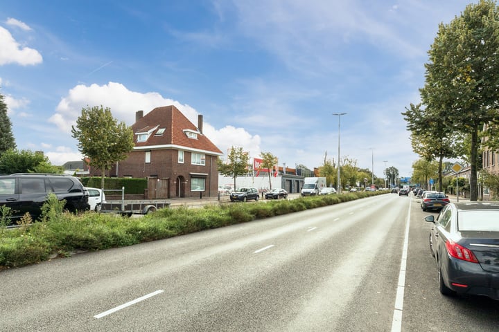 Bekijk foto 34 van Ringbaan-Oost 343