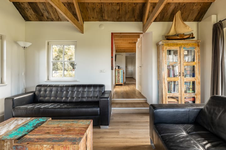 Photo 6 of Laaksum 28