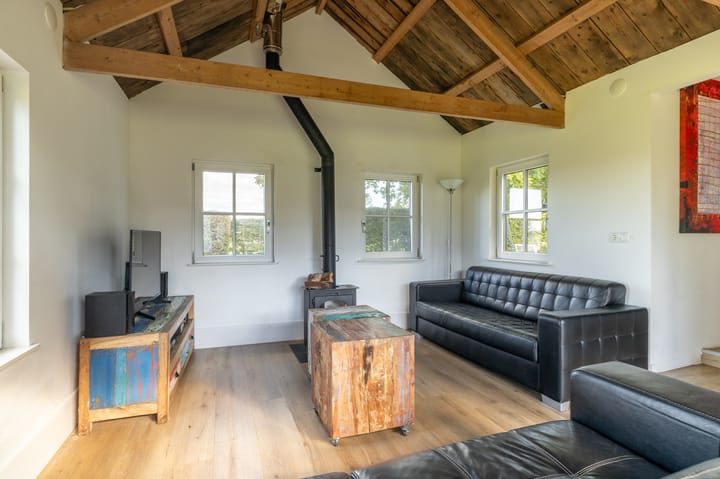 Photo 7 of Laaksum 28