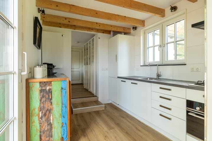 Photo 11 of Laaksum 28