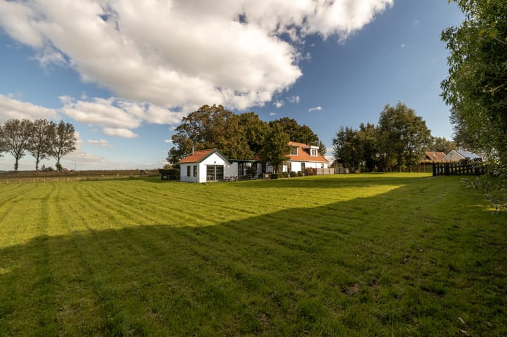 Photo 32 of Laaksum 28