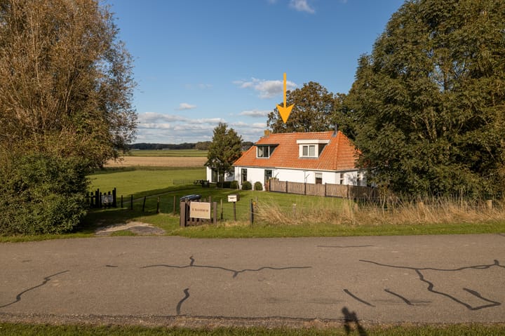 Photo 37 of Laaksum 28