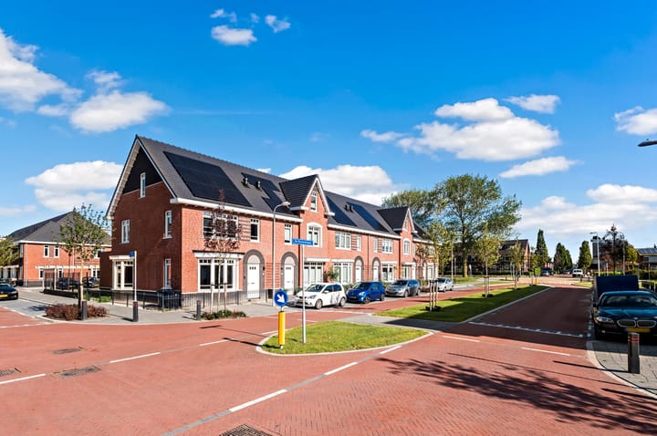 Foto 5 van De Rivierenlaan 12