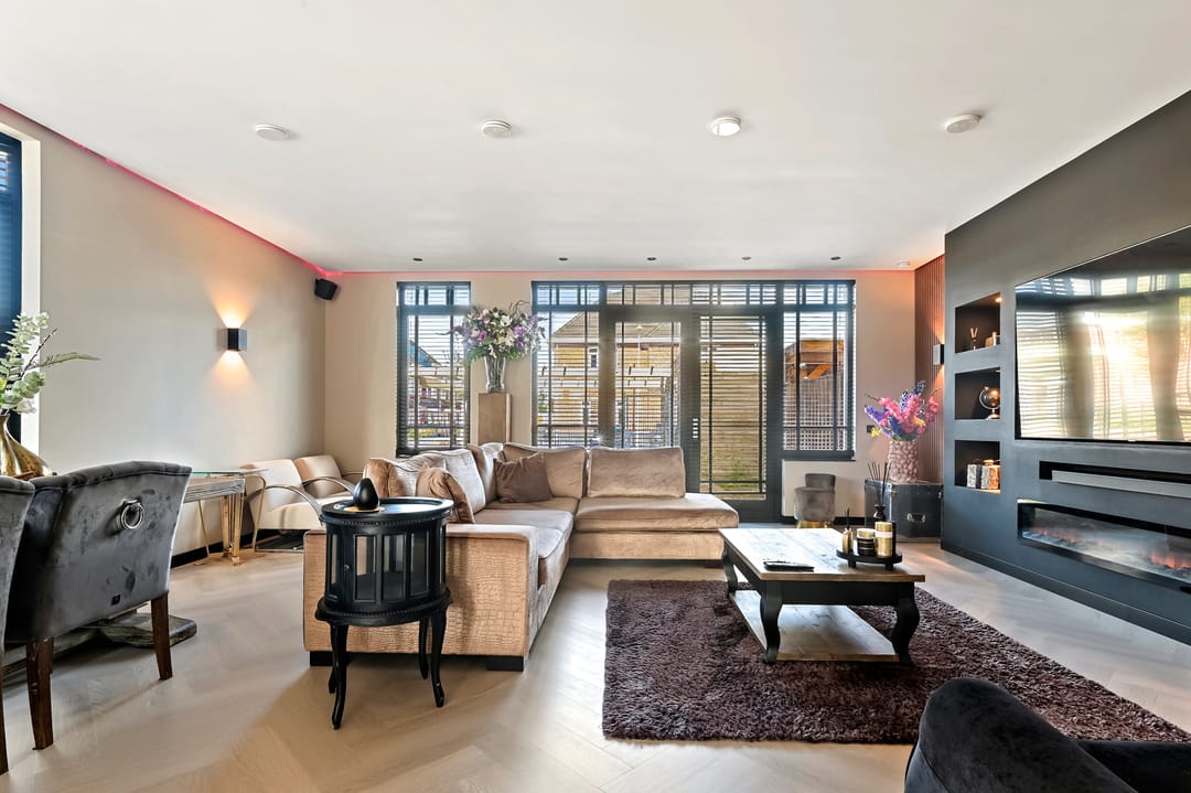 Foto 17 van De Rivierenlaan 12