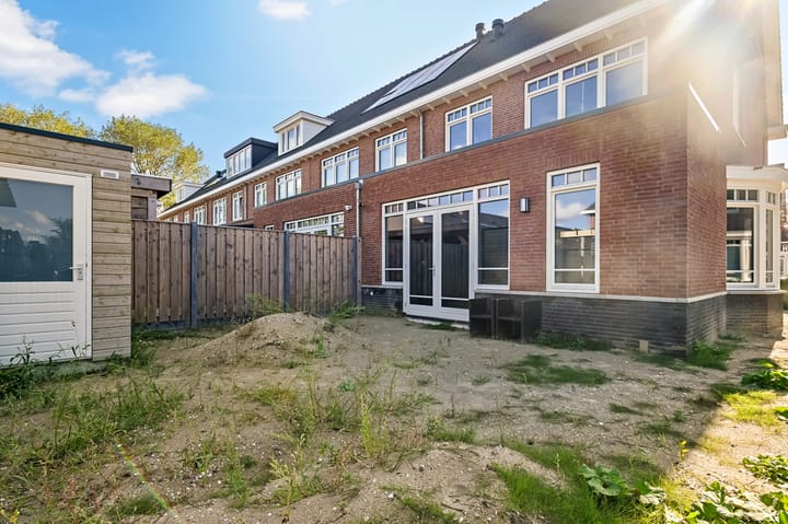 Foto 27 van De Rivierenlaan 12