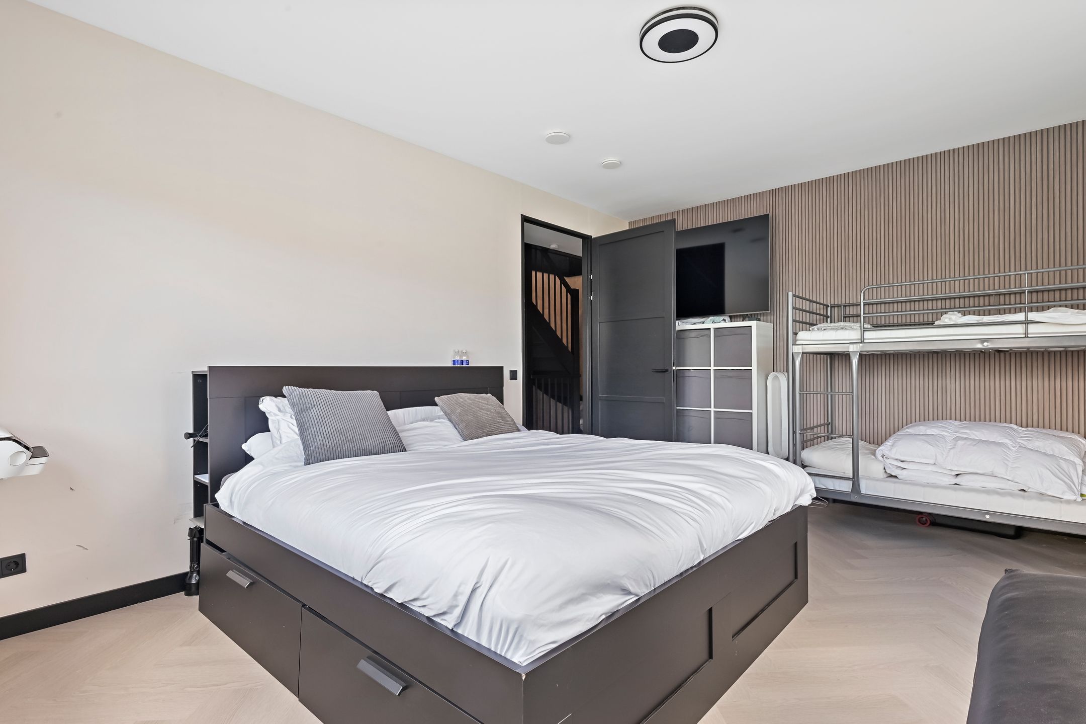 Foto 33 van De Rivierenlaan 12